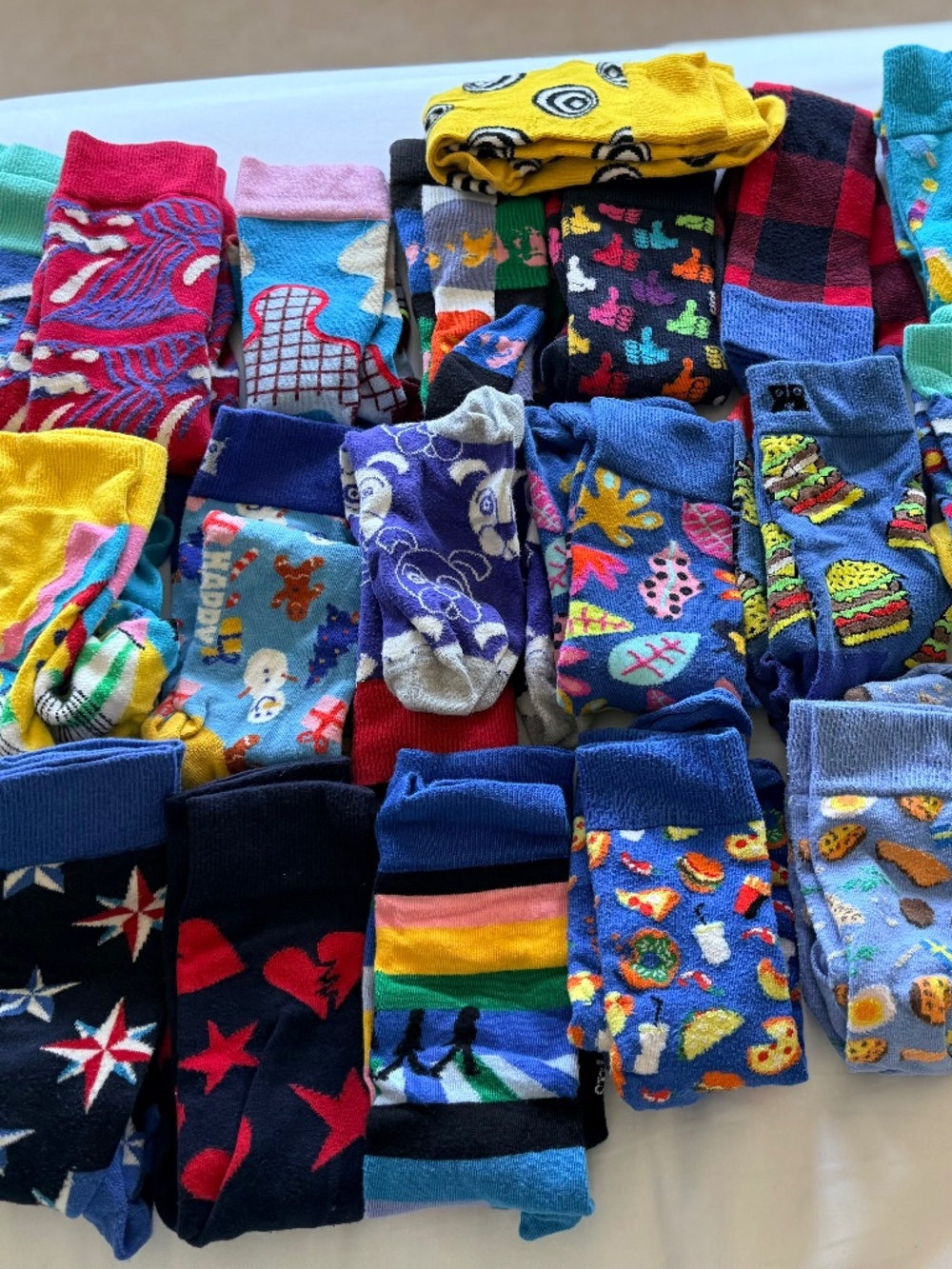 28 pairs of Happy Socks Beatles Rolling Stones